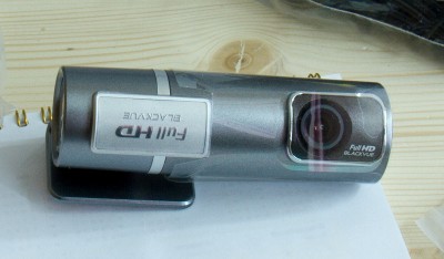 Blackvue DR400G HD II close.jpg