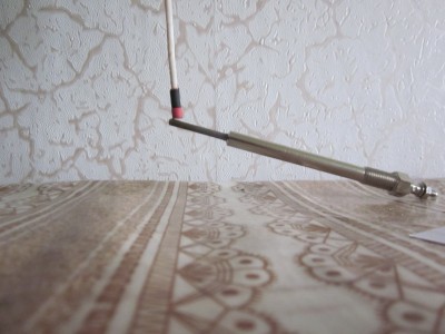 Приспособление с магнитом и свеча накала.JPG