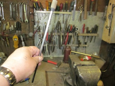 007 приспособление для чистки колодца форсунки.JPG